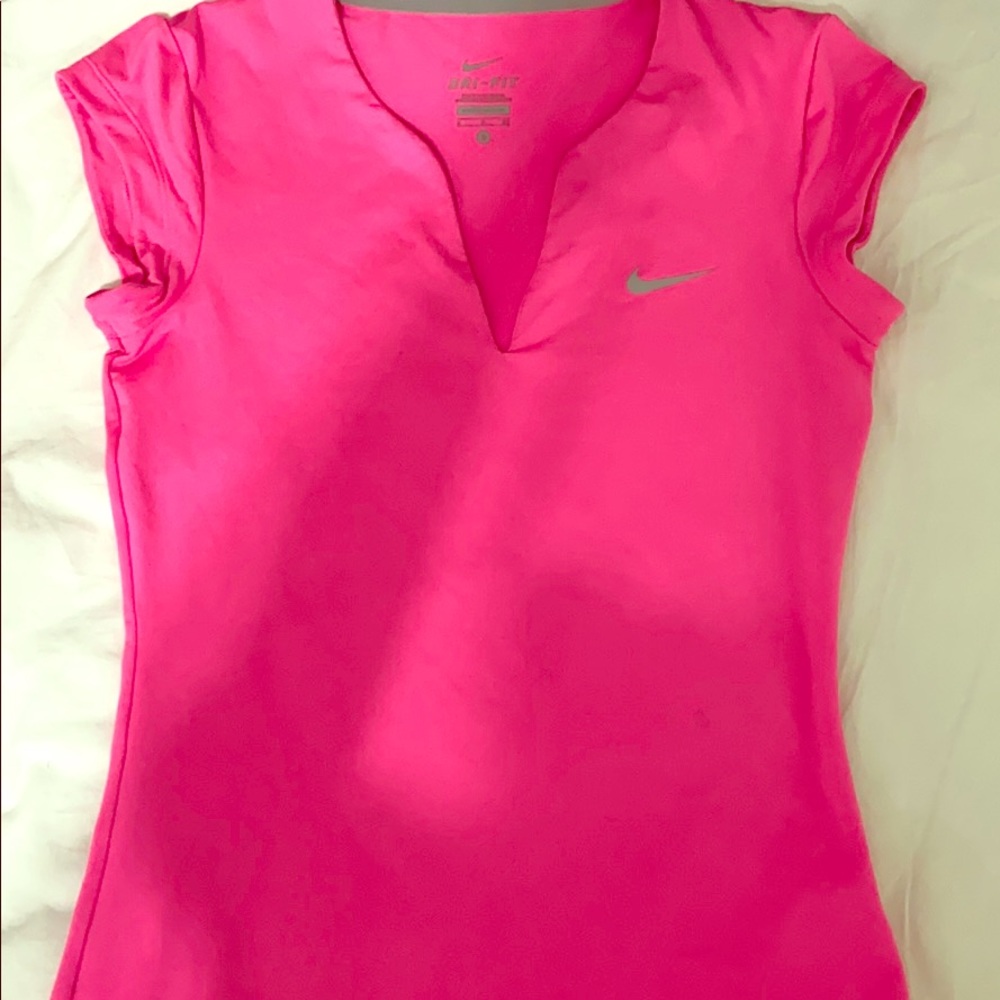 Nike working out shirt